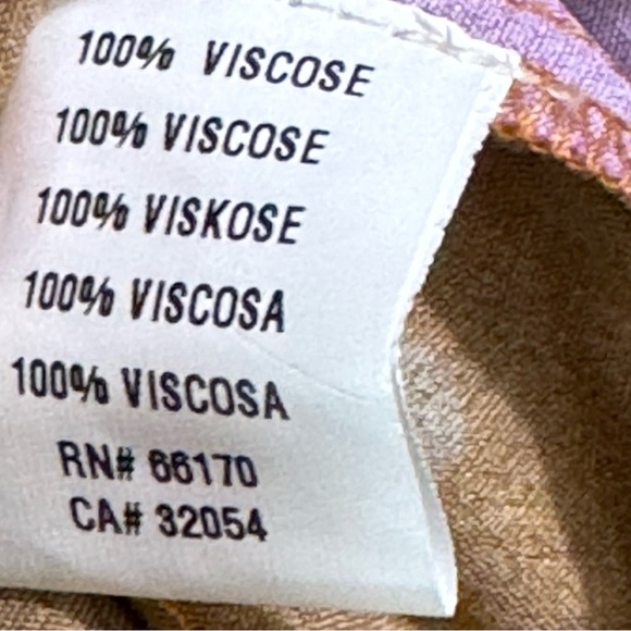 Blank London / Contemporary Boho Short Sleeved V-Neck Shirt / XS / Anthro - Picture 6 of 6